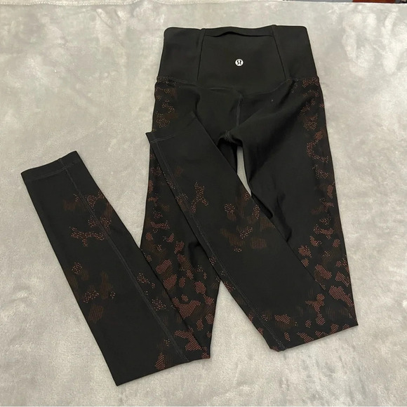 Lululemon Mapped Out High Rise Tight 28" *Camo Black / Brick 27133 - Picture 7 of 14